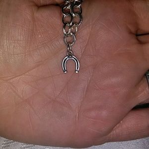 James Avery horseshoe charm 🐴
